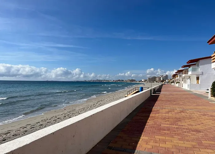 Apartamentos Turisticos Isla Grosa